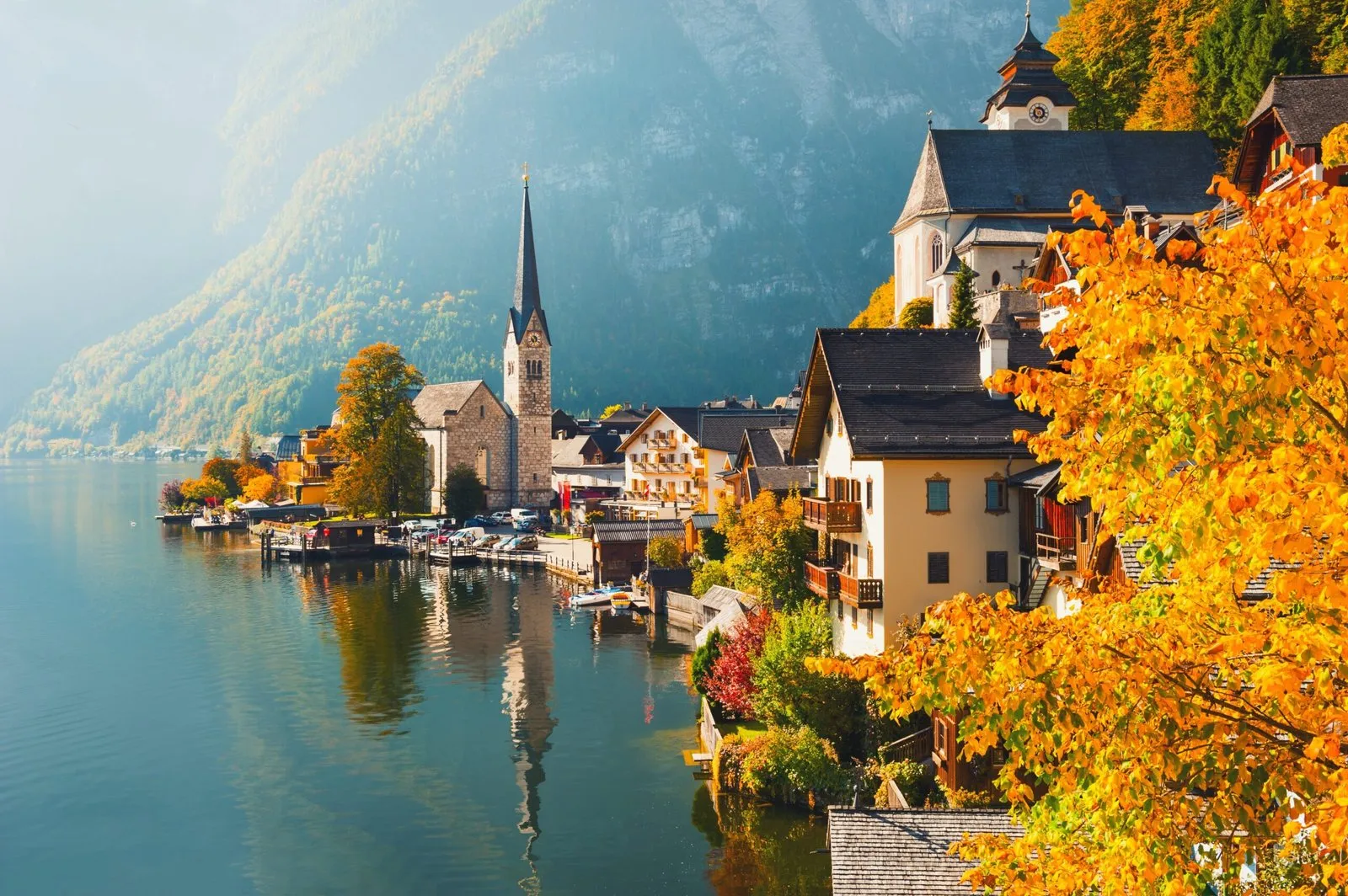 Hallstatt village on the lakeshore beneath the Dachstein mountains
