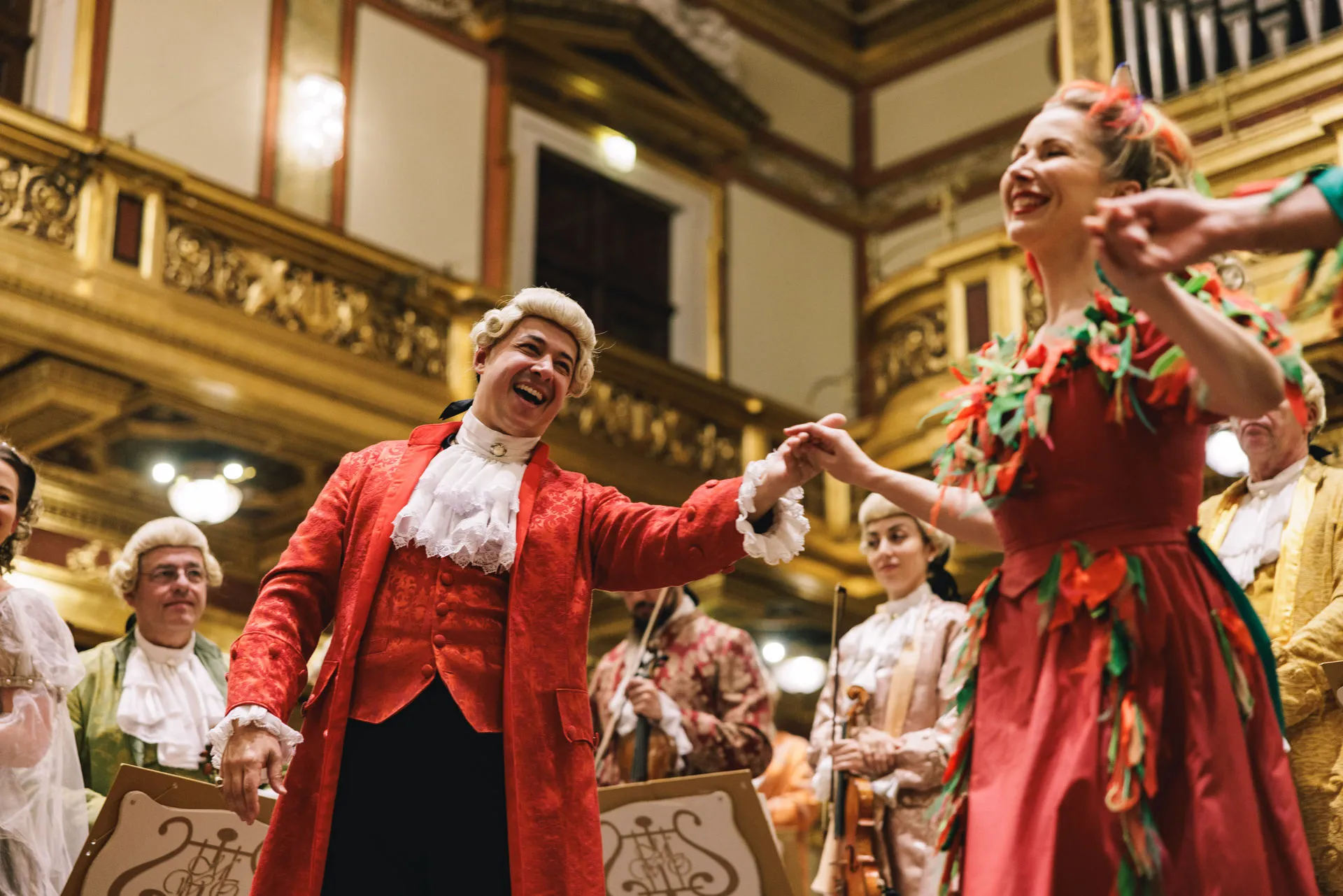 Soprano and baritone in a duet with the orchestra.